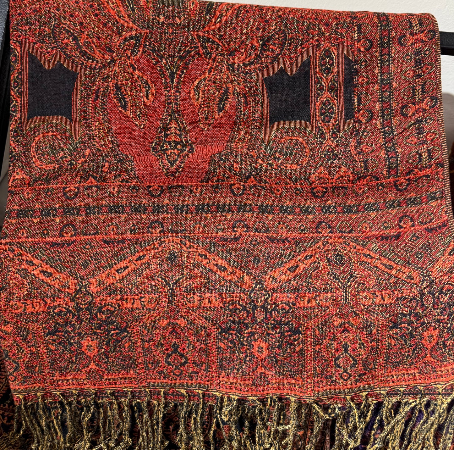 Heavy autumn pashmina