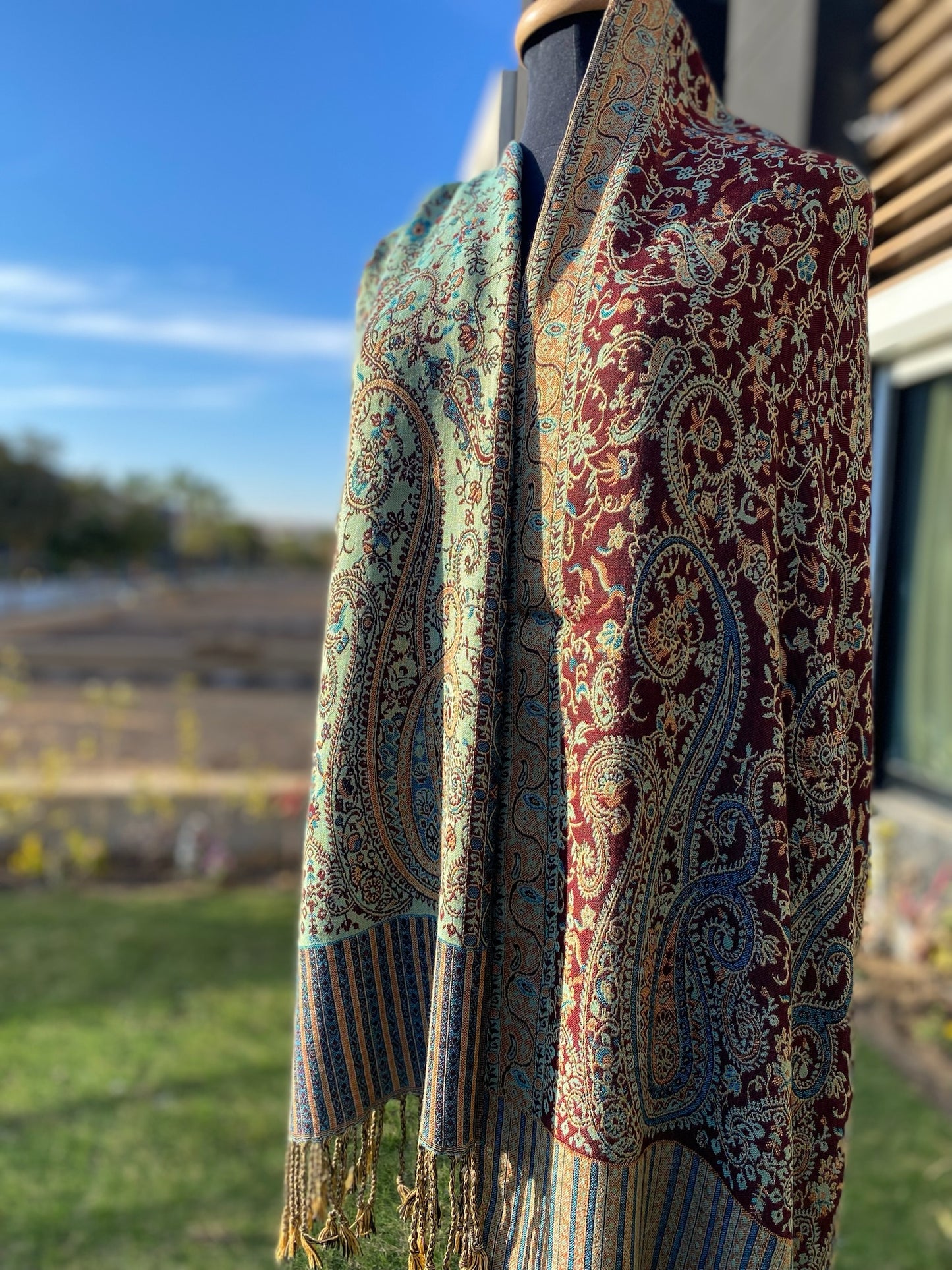 Detailia Pashmina Scarf
