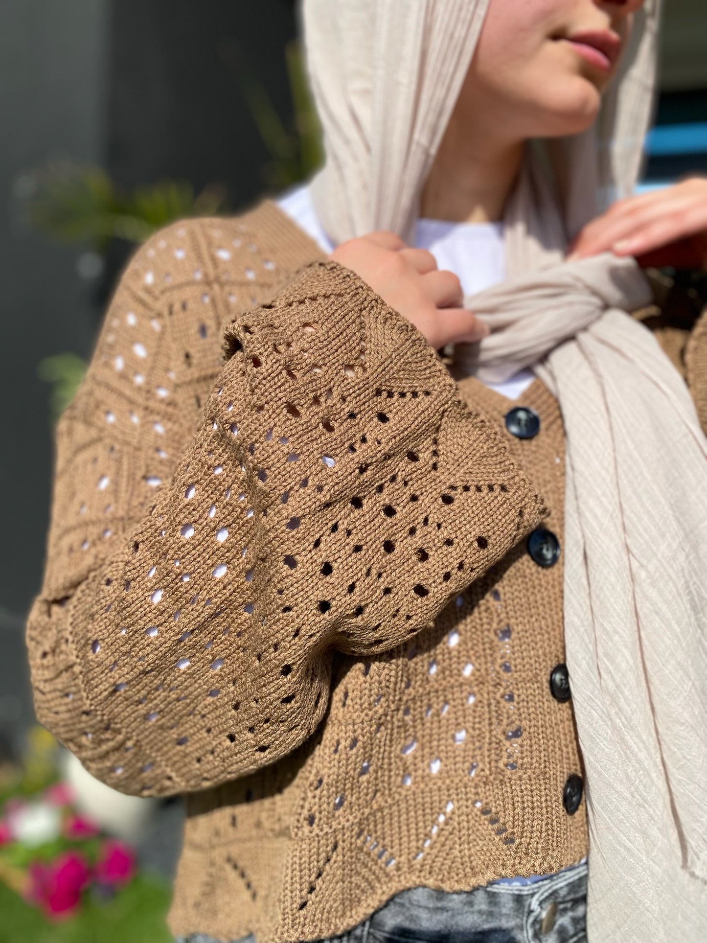 Cropped Knitted Cardigan
