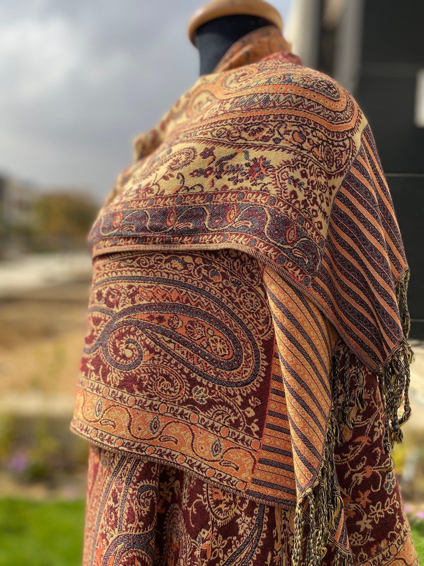 Detailia Pashmina Scarf
