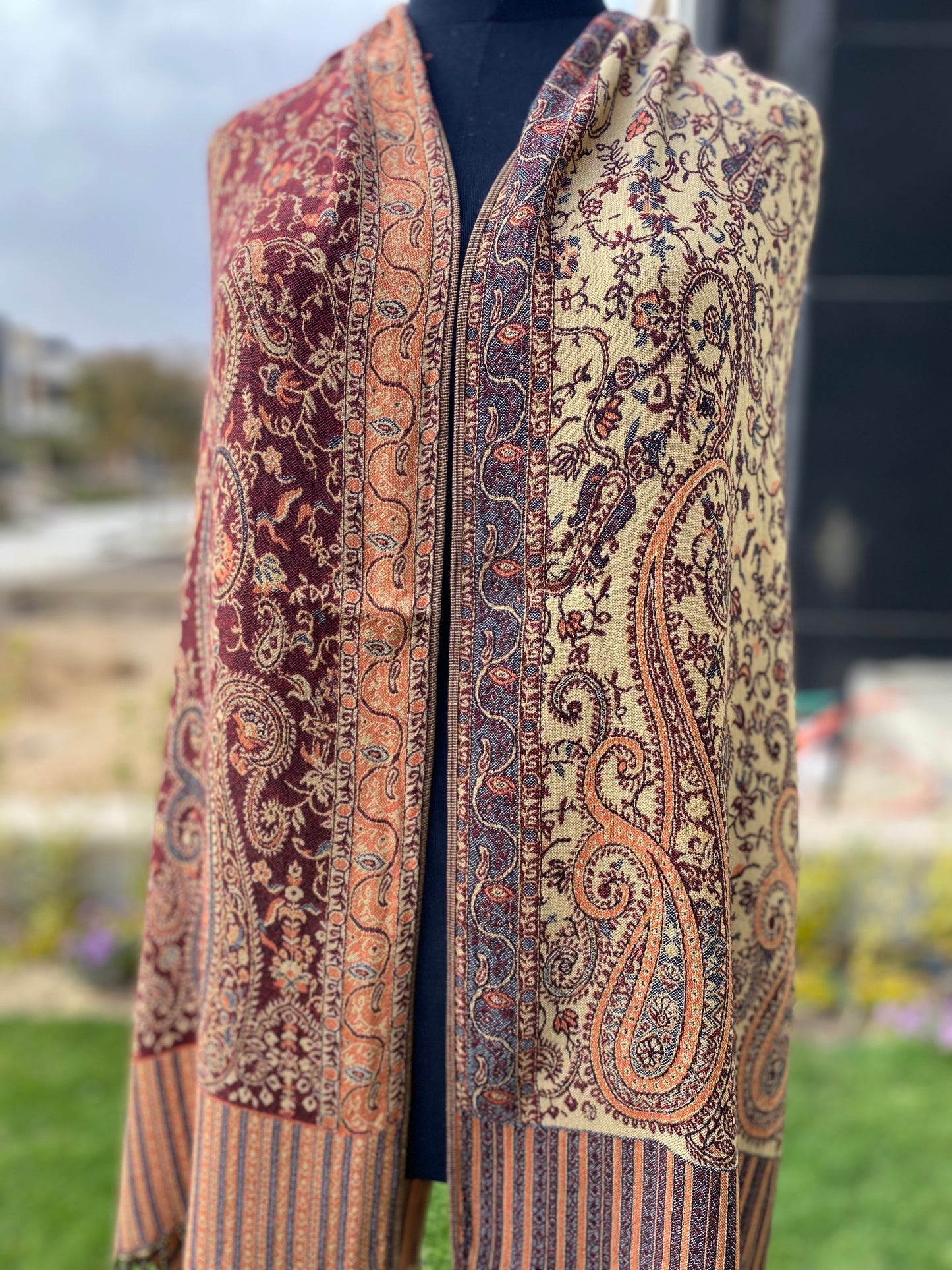 Detailia Pashmina Scarf