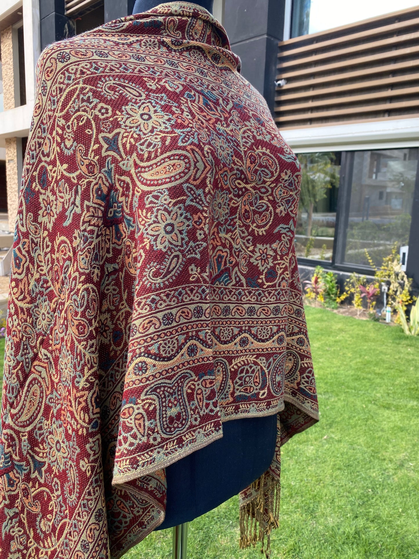 Teardrop Pashmina Scarf