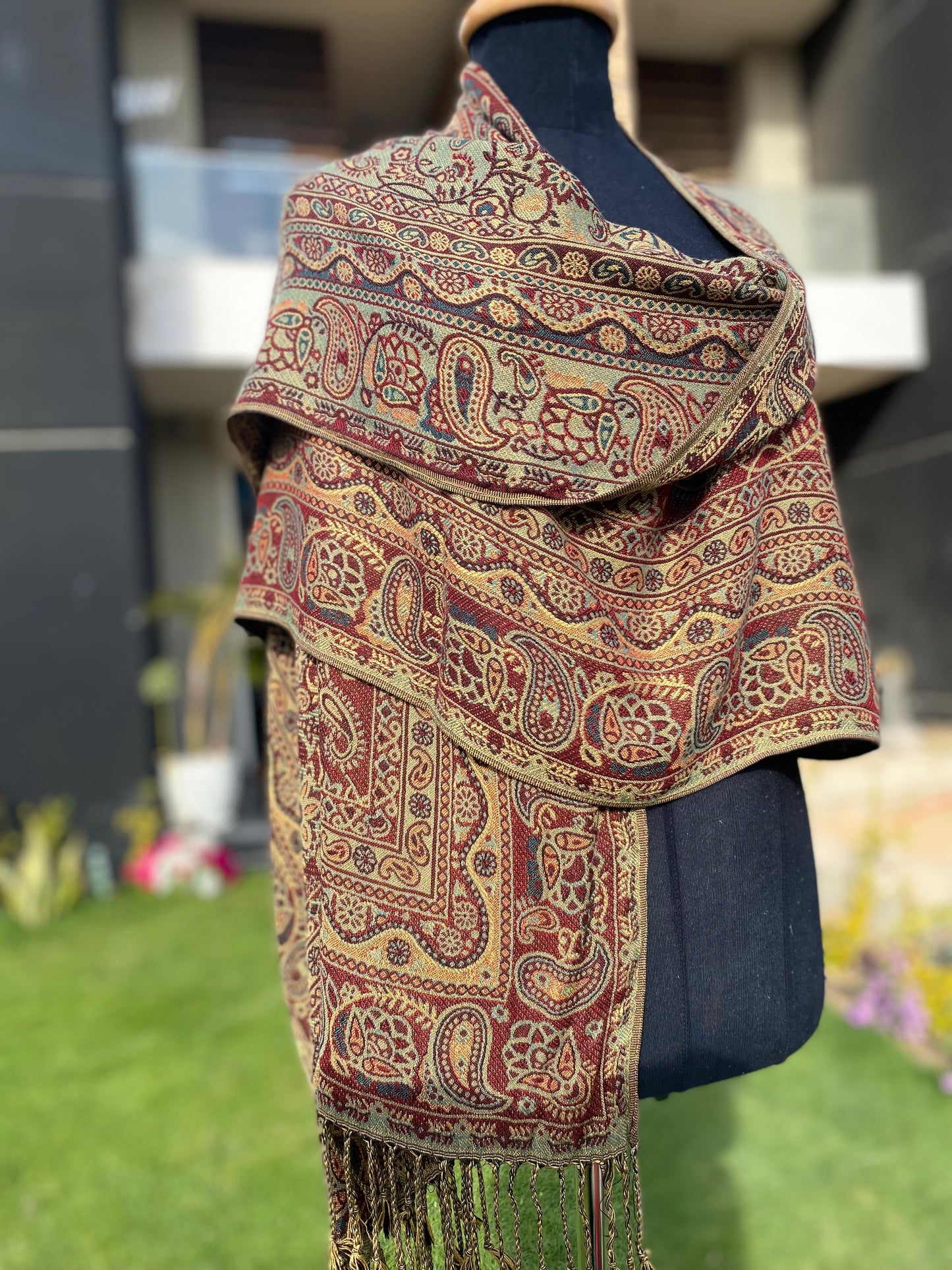 Teardrop Pashmina Scarf