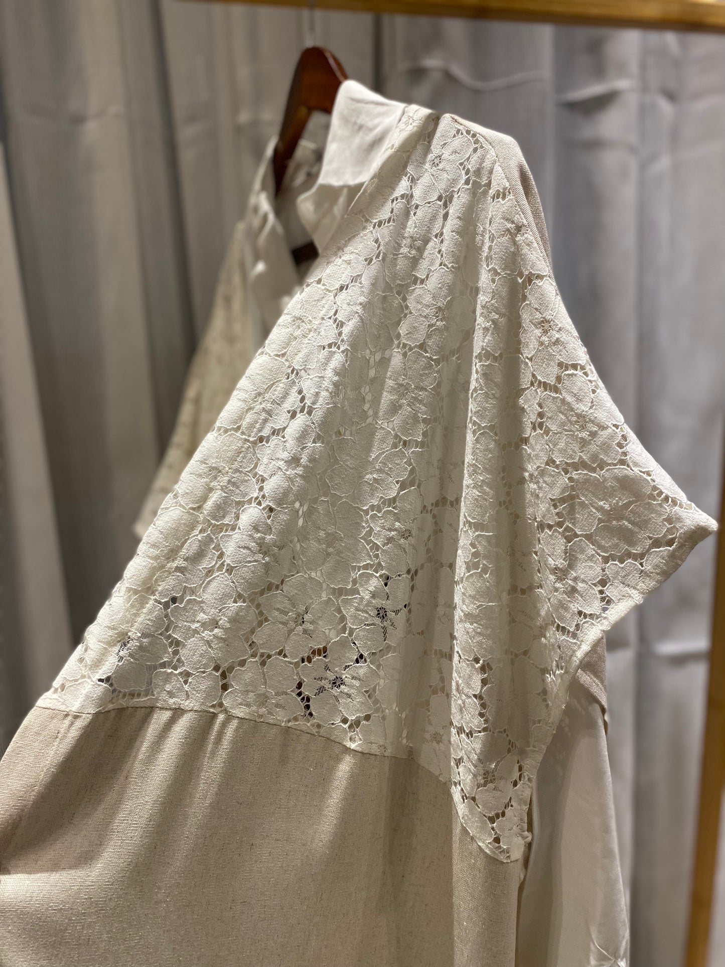 Linen x Dentelle Cardigan