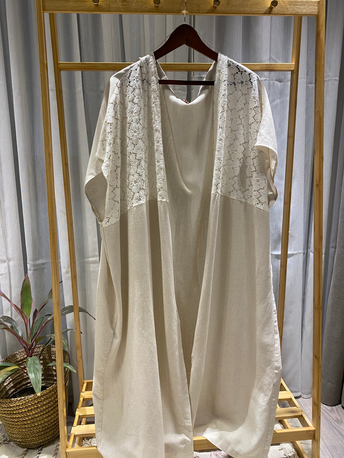 Linen x Dentelle Cardigan