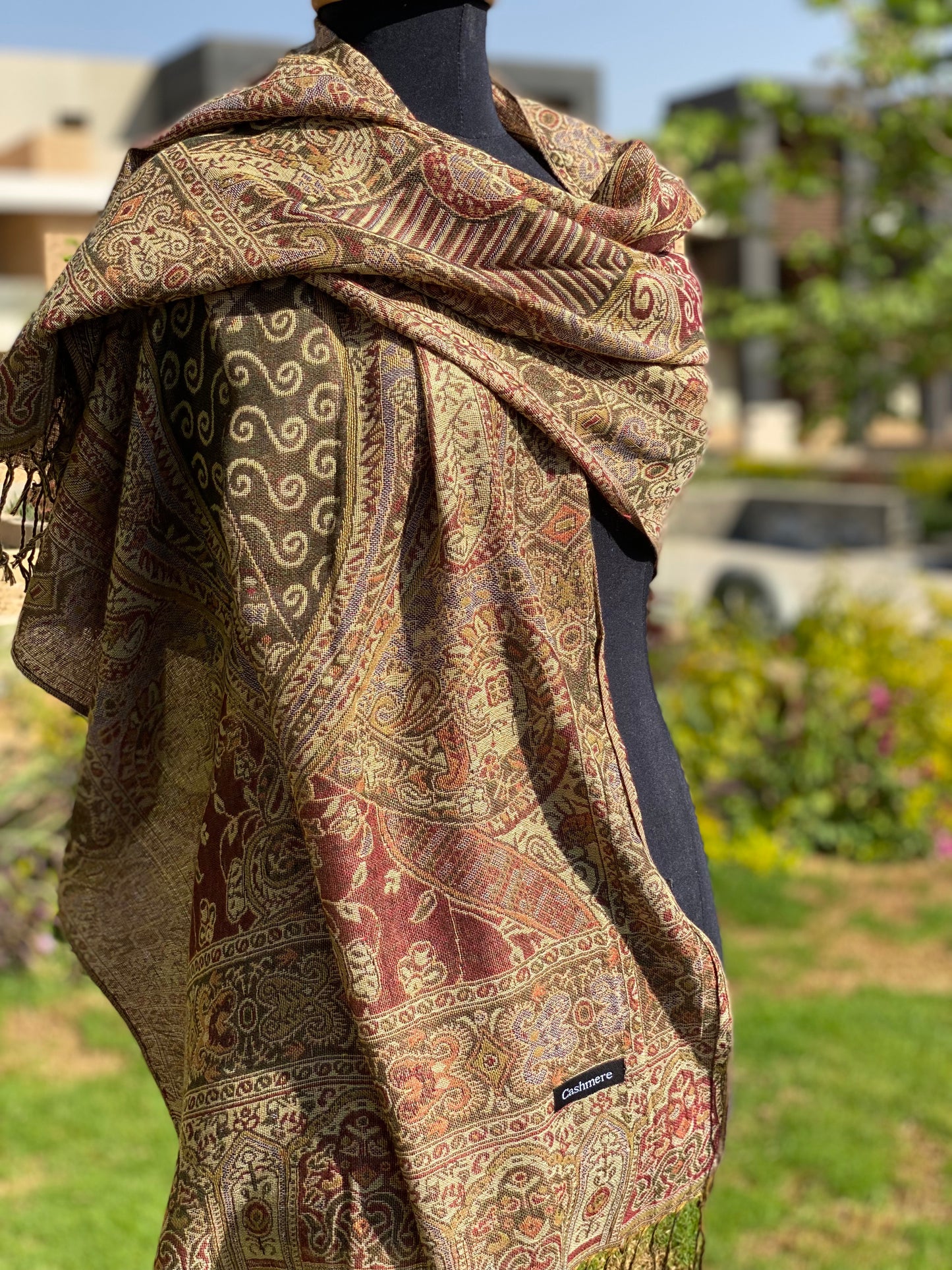 Andalusi Kashmir Shawl