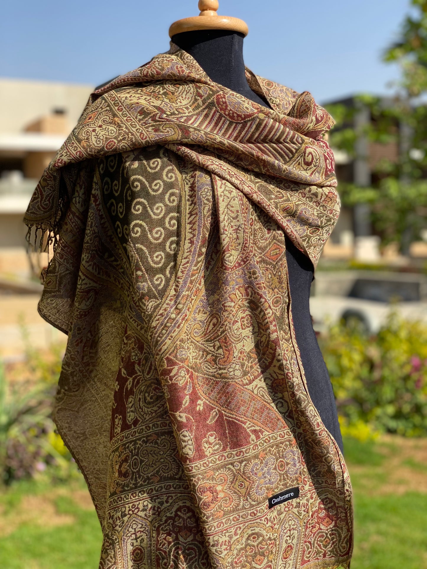Andalusi Kashmir Shawl
