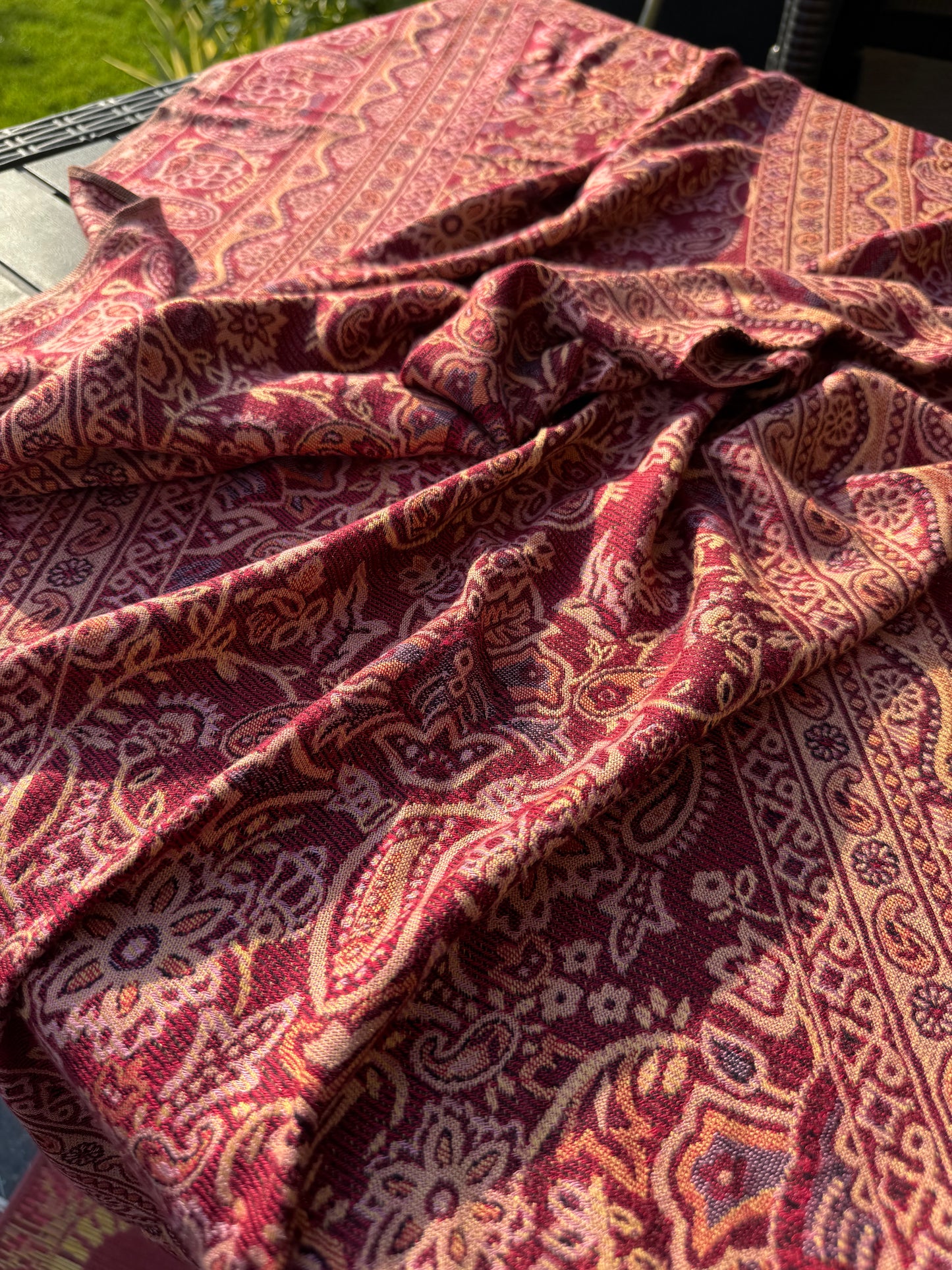 Teardrop Pashmina Scarf