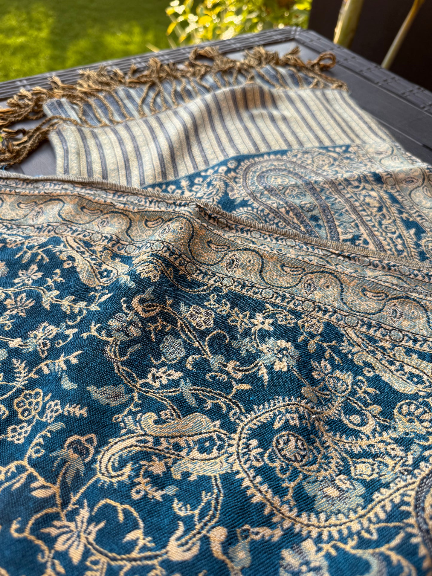 Detailia Pashmina Scarf