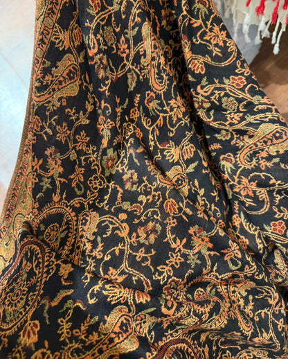 Detailia Pashmina Scarf