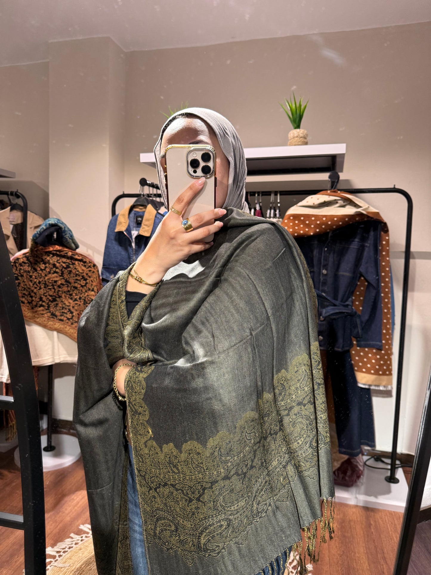 Soft elegant pashmina