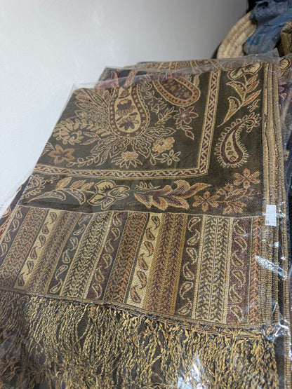 Glitter pashmina shawl