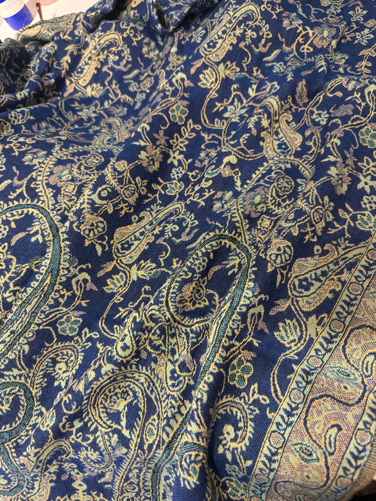 Detailia Pashmina Scarf