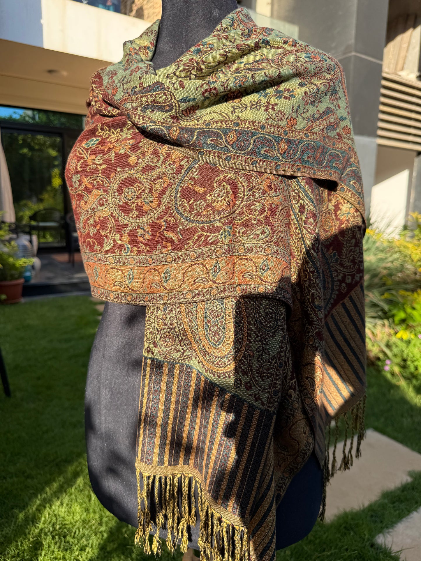 Detailia Pashmina Scarf