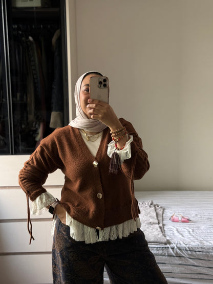 Wool x Lace Feminine Cardigan