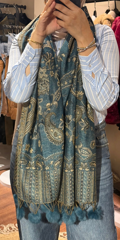 Pashmina with fur scarf