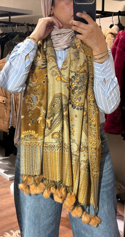 Pashmina with fur scarf