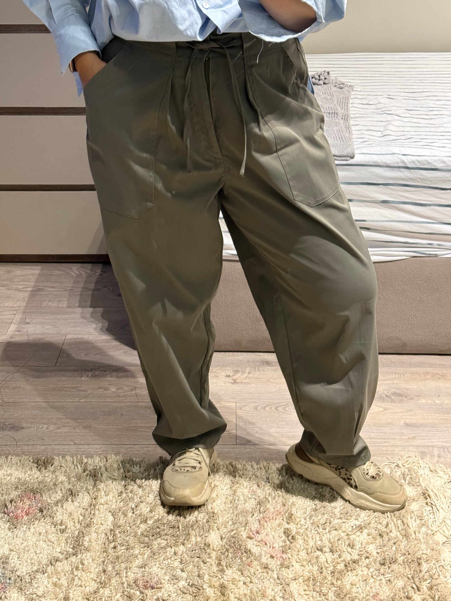 Balloon Gabardine Pants