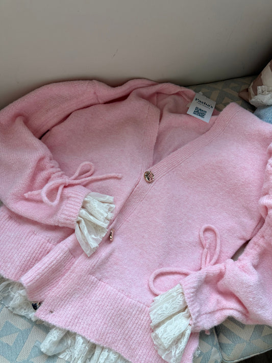 Wool x Lace Feminine Cardigan