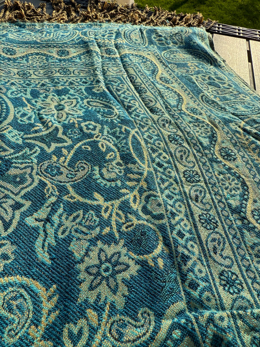 Teardrop Pashmina Scarf